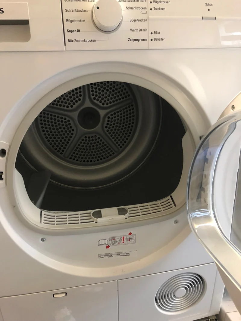 Trockner Siemens iQ300 Kondensationstrockner 7 kg