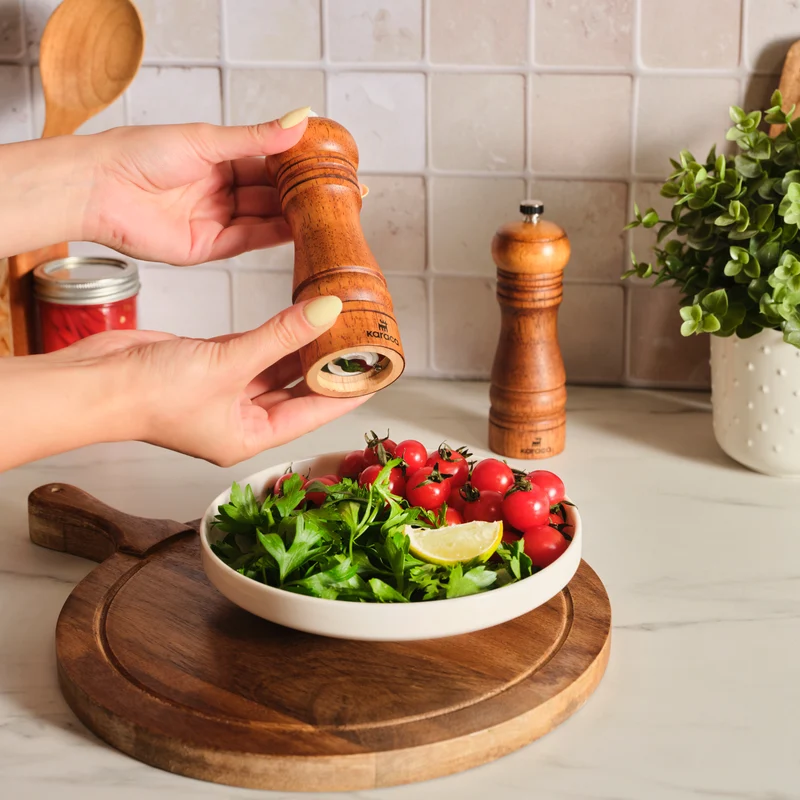 Karaca Naturegrind 2-teiliges Holz Gewürzmühle Set