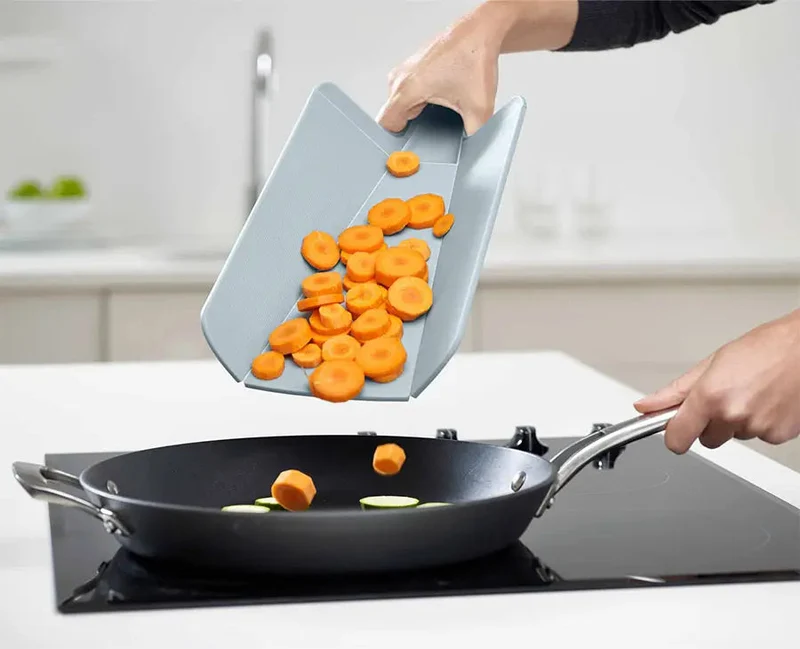 Chop2Pot™ Plus - 2-teiliges Schneidebrett-Set