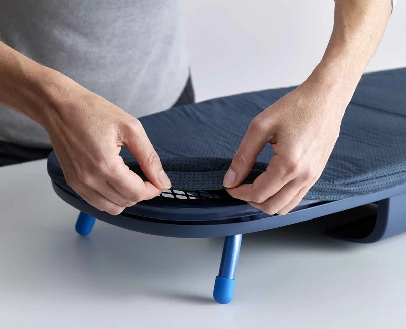 Pocket Plus 90cm Klappbares Tisch-Bügelbrett mit hochwertigem Bezug