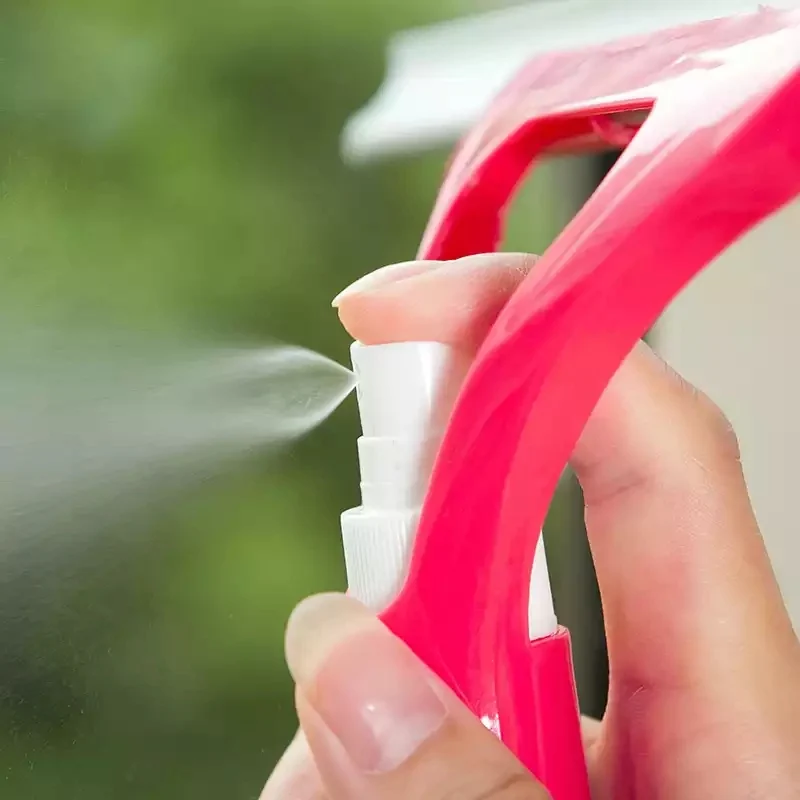 Glass Cleaning Wiper Squeegee with Spray Bottle