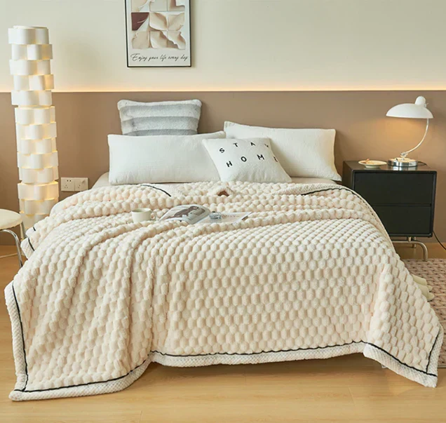 Couverture Douillette Ultra Moelleuse – Confort et Style