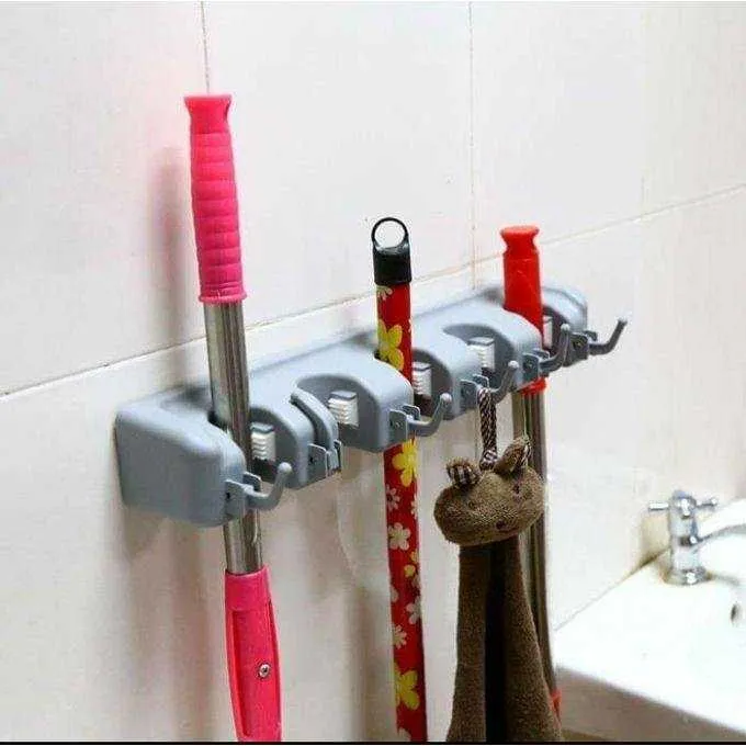 LIAO Mop & Broom Holder