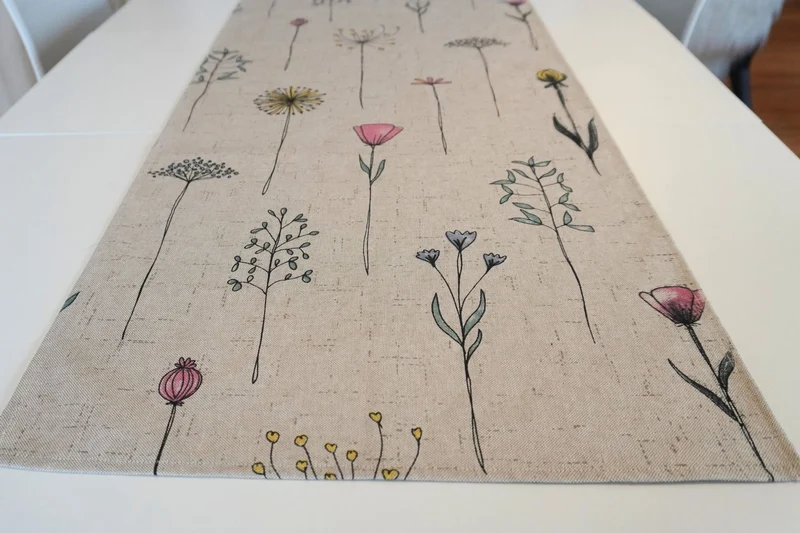 Blumen Tischdecke, Tischläufer - Blumenfeld für den Tisch