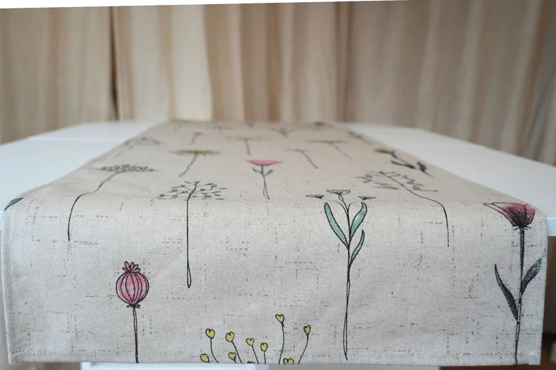Blumen Tischdecke, Tischläufer - Blumenfeld für den Tisch