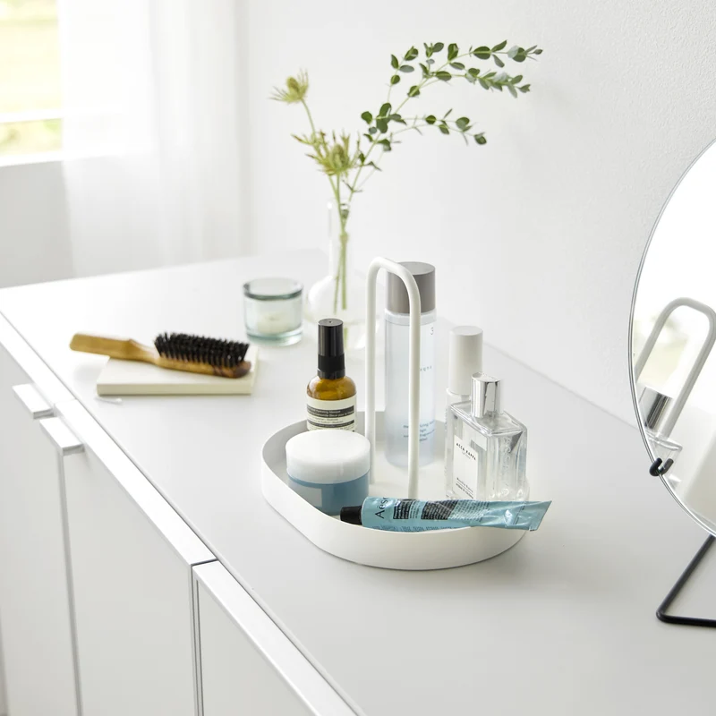 Tray with Handle