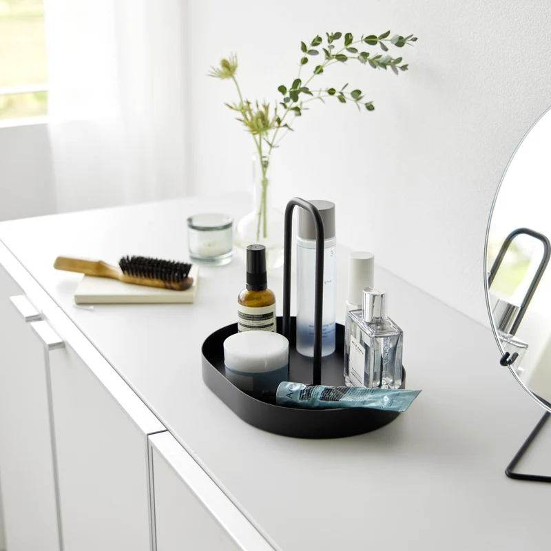 Tray with Handle
