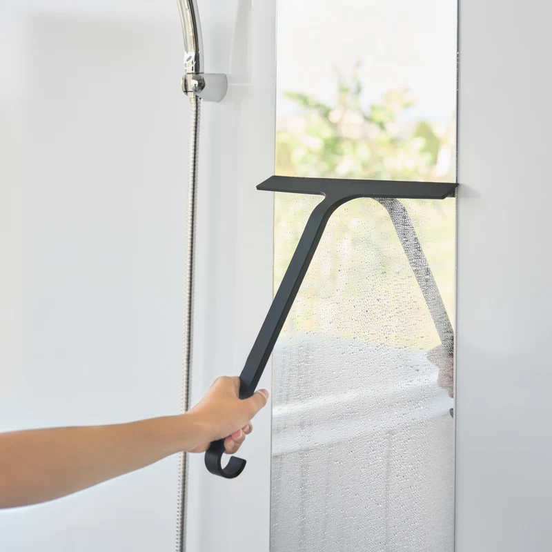 Wiper with Hook