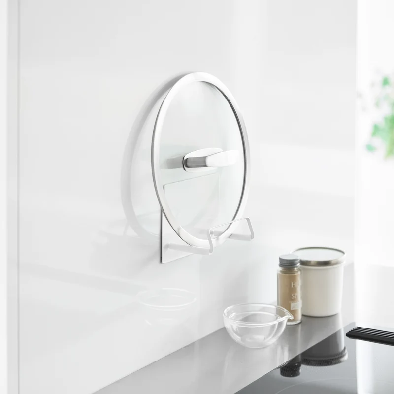Magnetic Multi-Use Holder