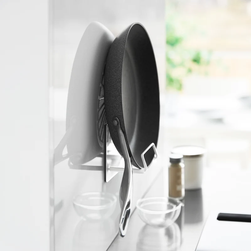 Magnetic Multi-Use Holder