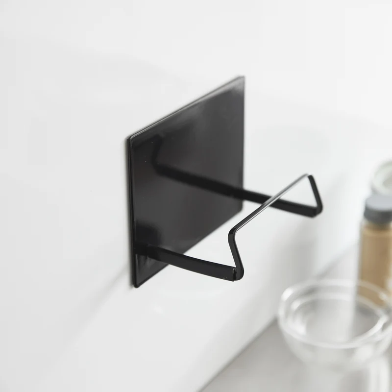 Magnetic Multi-Use Holder