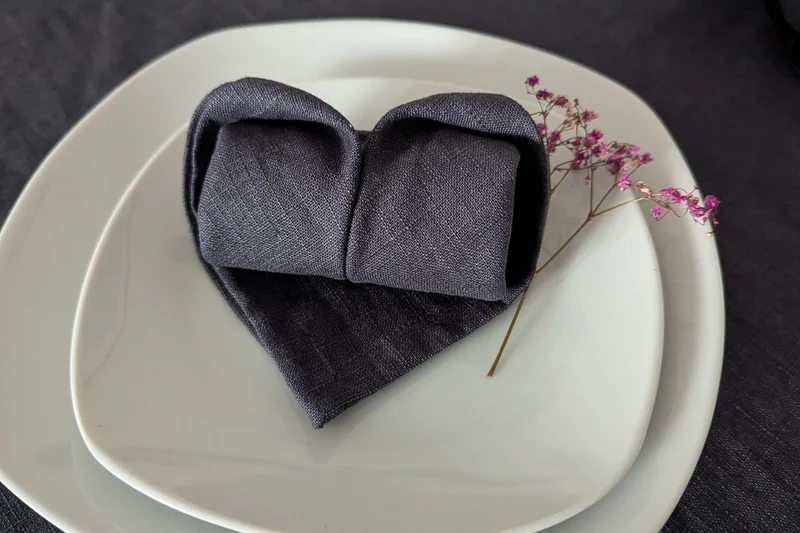 Leinen Servietten 2er Set, vorgewaschen in 42x42, ideales Gastgeschenk