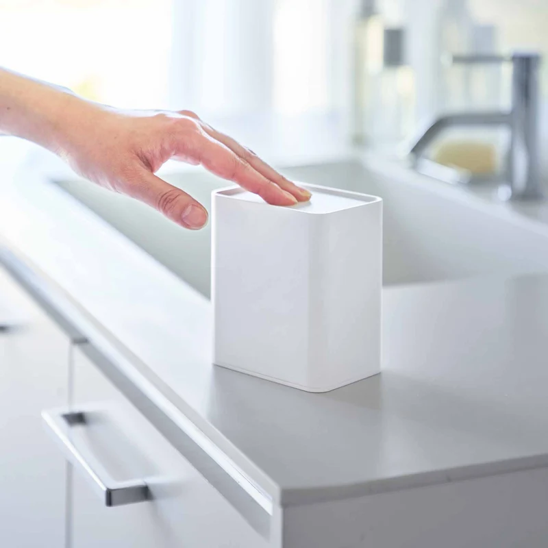 Push-Lid Storage Case