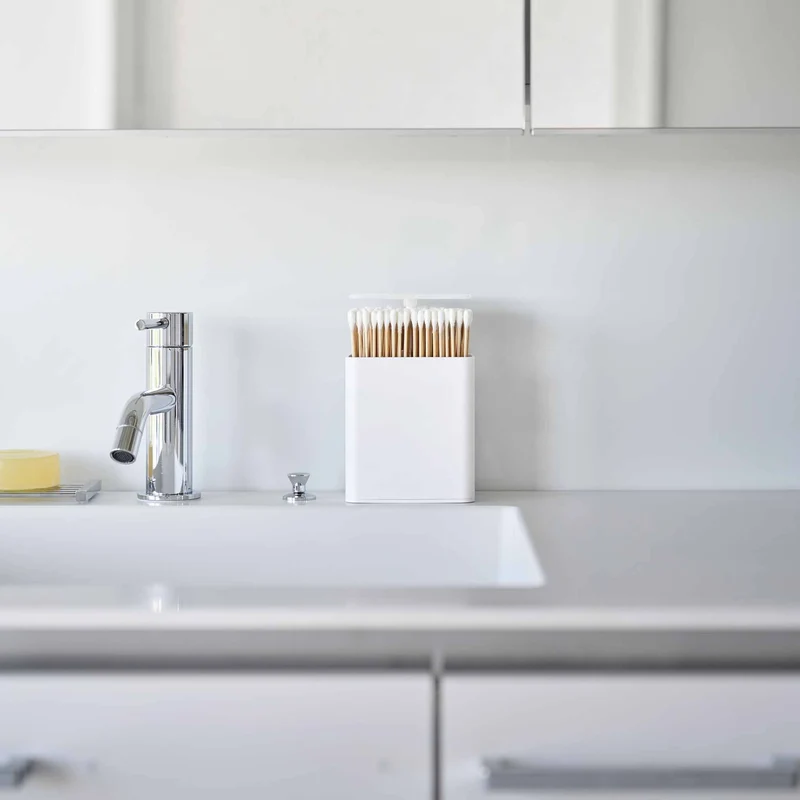 Push-Lid Storage Case