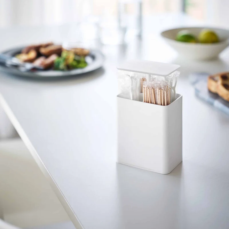 Push-Lid Storage Case