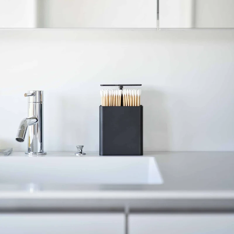 Push-Lid Storage Case