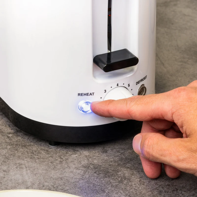 Toaster 4 Scheiben, 2 Langschlitze, mit Brötchenaufsatz