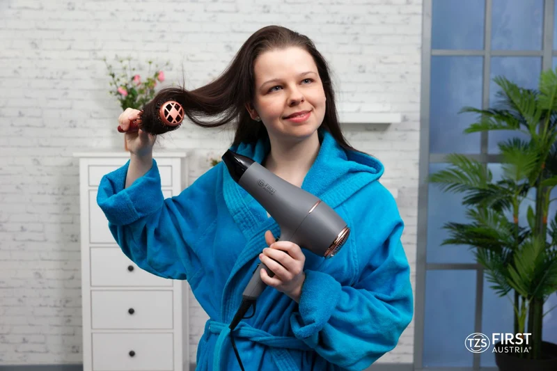 Haartrockner 2200 W, Ionen-Technologie, mit Diffusor