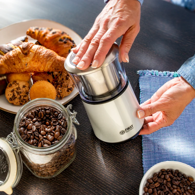 2in1 elektrische Zerkleinerer für Kaffeebohnen, Gewürze 4 Klingen 200W