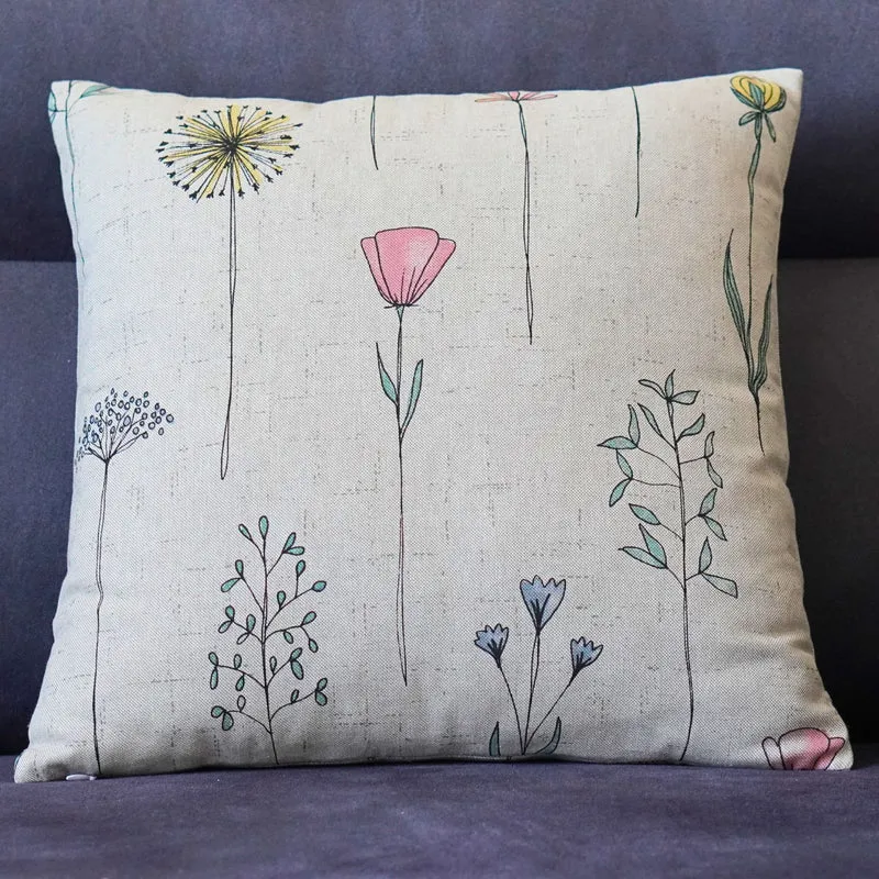 Blumen Kissenhülle, Sofakissen Bezug - Ein Blumenfeld für das Sofa