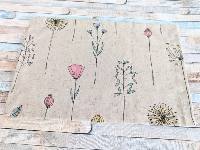Blumen Platzset, Platzmatte als 2er Set - Ein Blumenfeld für den Tisch