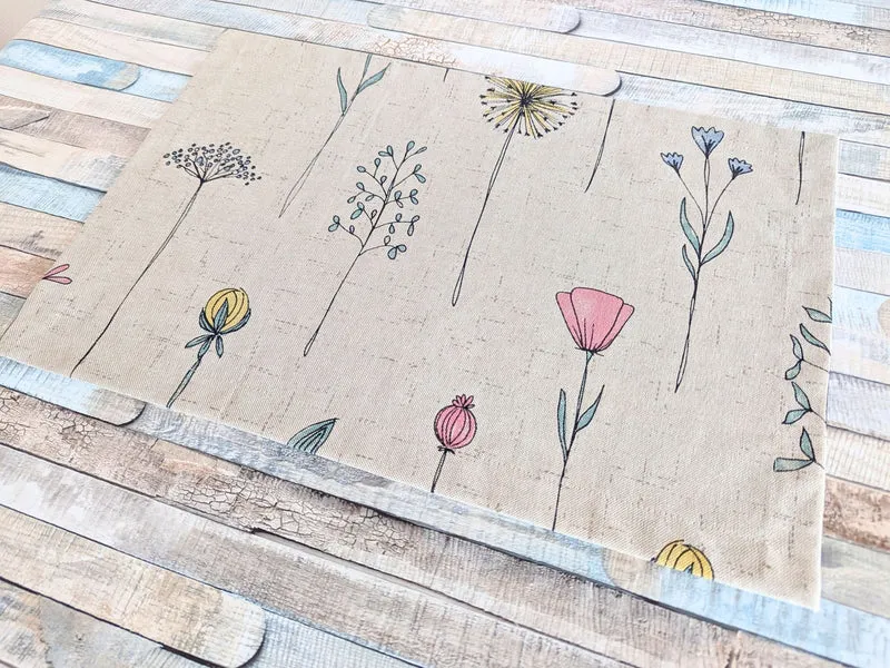 Blumen Platzset, Platzmatte als 2er Set - Ein Blumenfeld für den Tisch