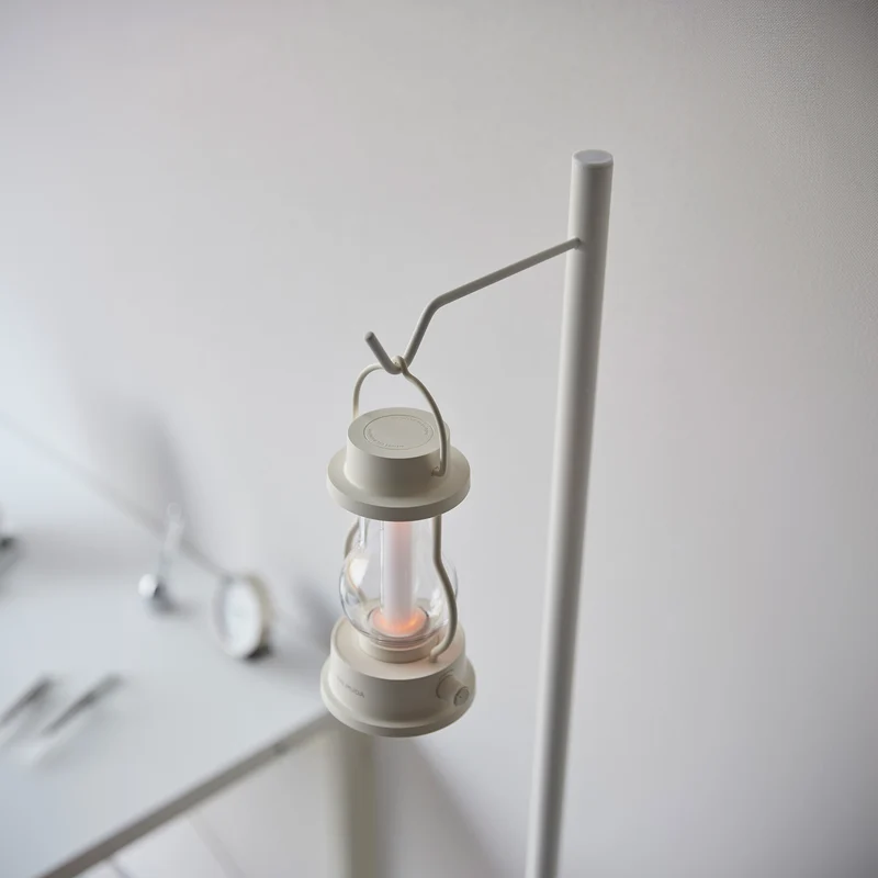 Adjustable Lantern Stand