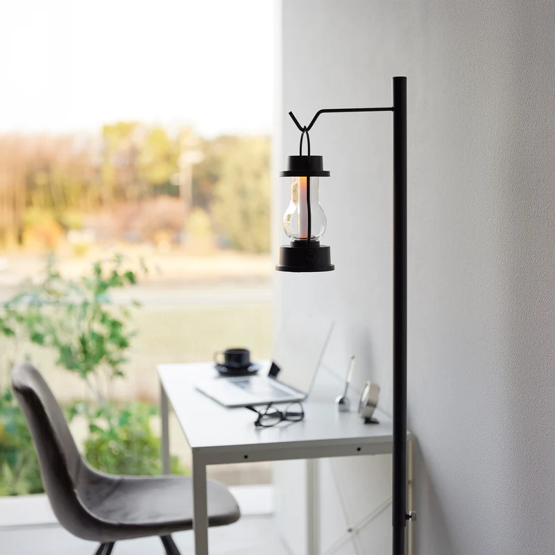 Adjustable Lantern Stand