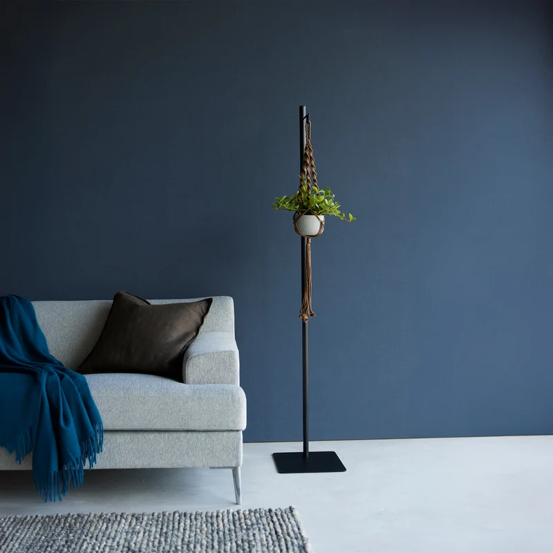Adjustable Lantern Stand