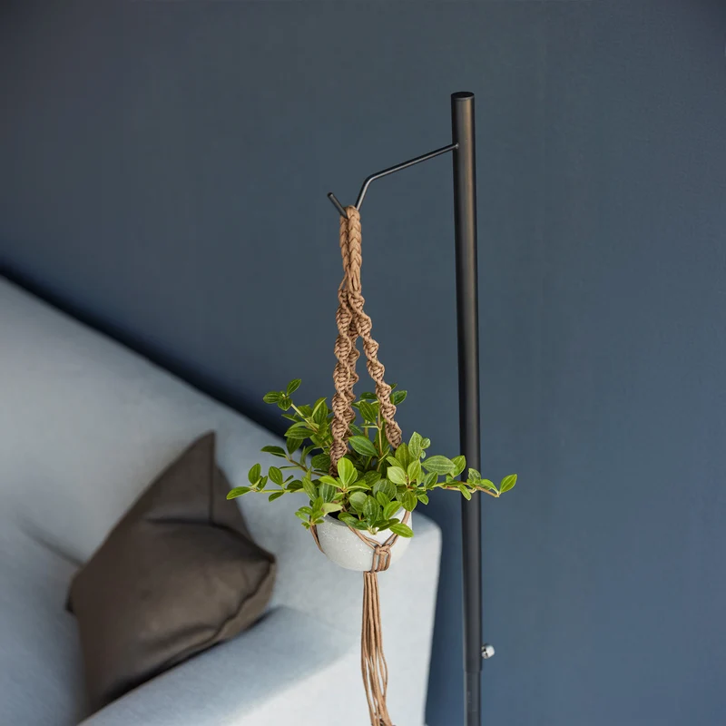 Adjustable Lantern Stand