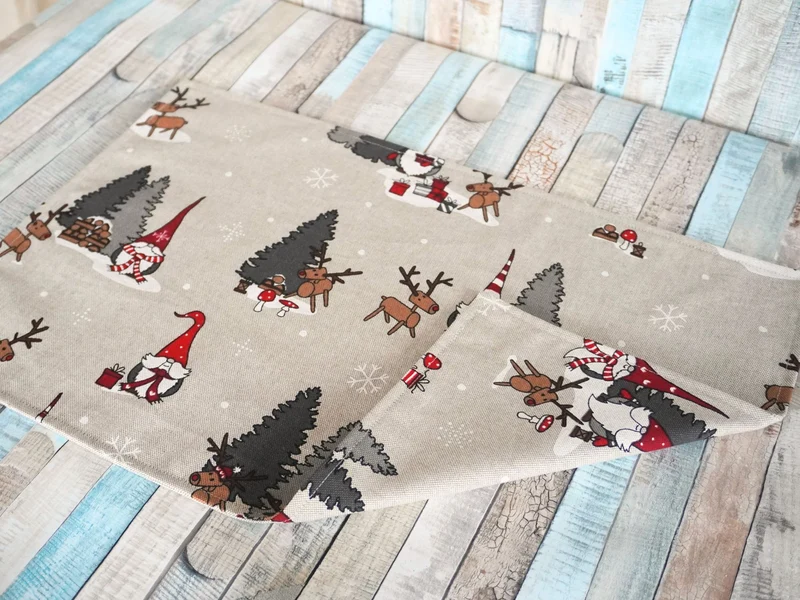 Platzset, Tischset, Unterlage mit Wichtel für Weihnachten und Advent
