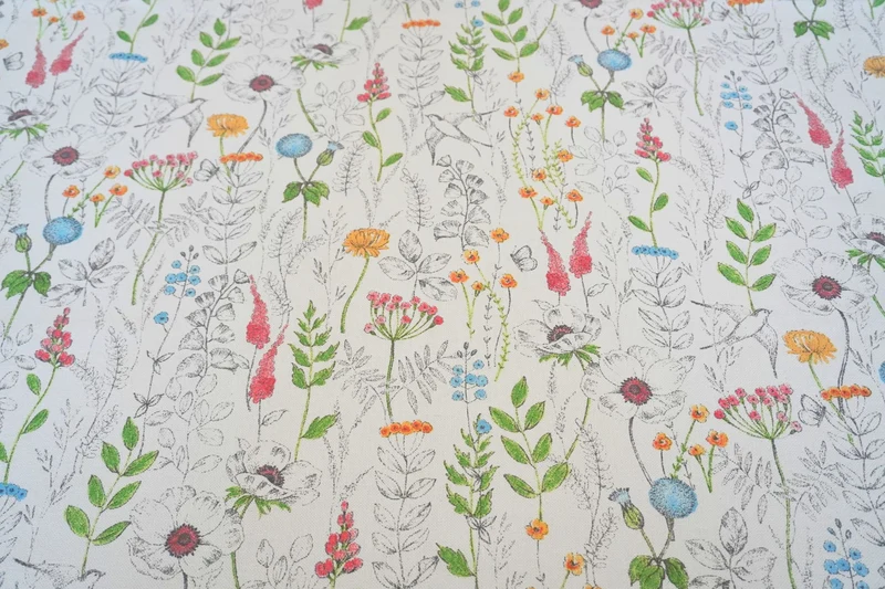 Blumen-Tischdecke, Läufer - Blumen auf weißem Hintergrund