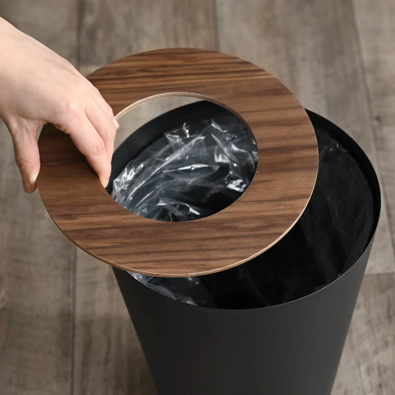 Trash Can Round
