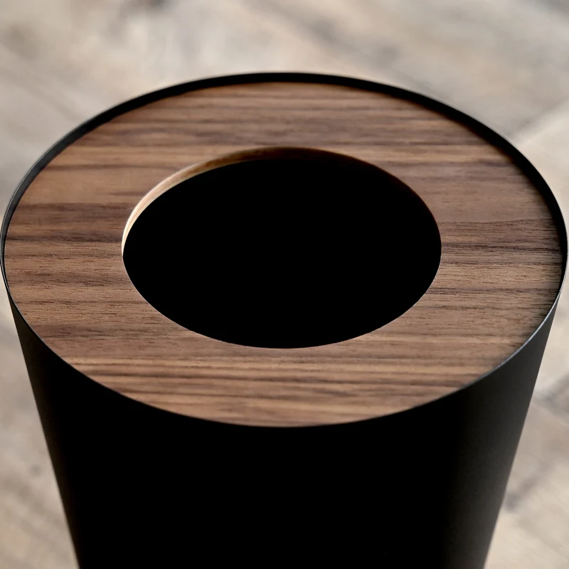 Trash Can Round