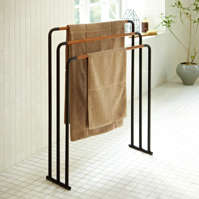 Bath Towel Hanger