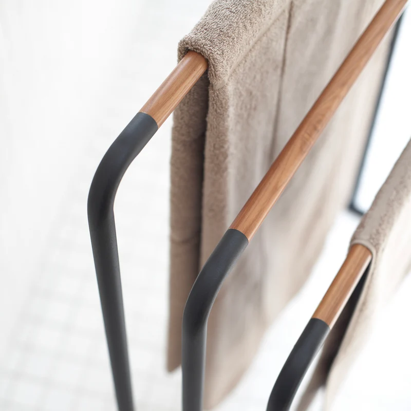 Bath Towel Hanger