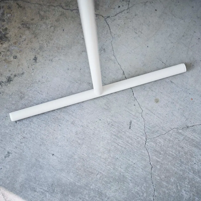 Leaning Corner Coat Rack