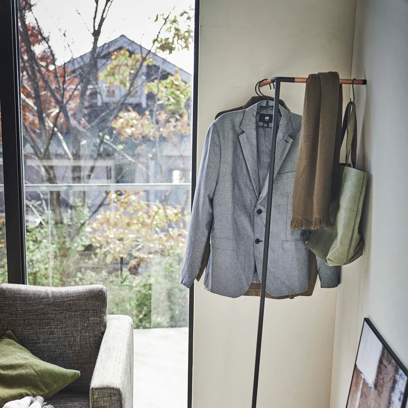 Leaning Corner Coat Rack