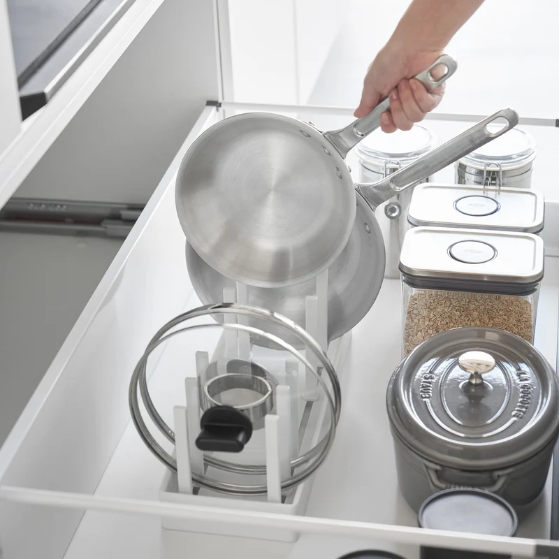 Adjustable Pot Lid & Pan Organizer