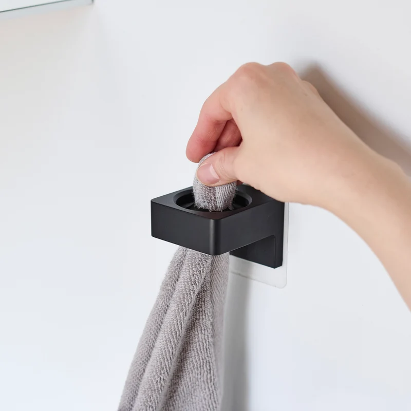 Film Hook Self-Adhesive Multi-Use Ring