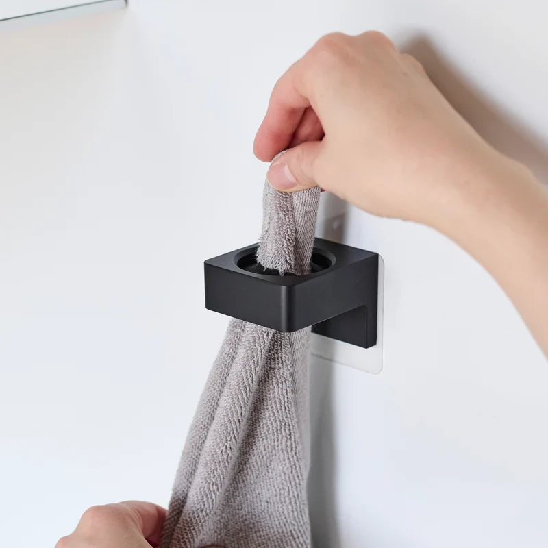 Film Hook Self-Adhesive Multi-Use Ring