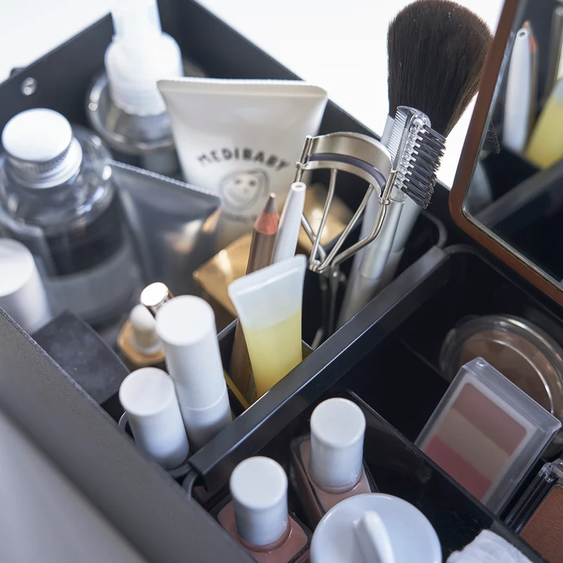 Makeup Box