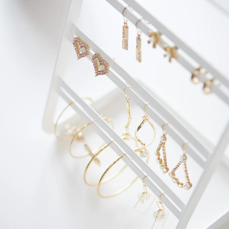 Earring Stand
