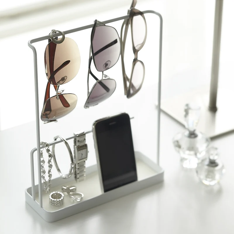 Accessory & Sunglasses Stand
