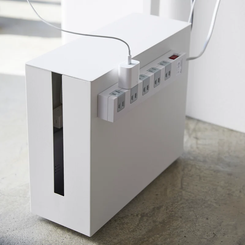 Cable Box with Casters