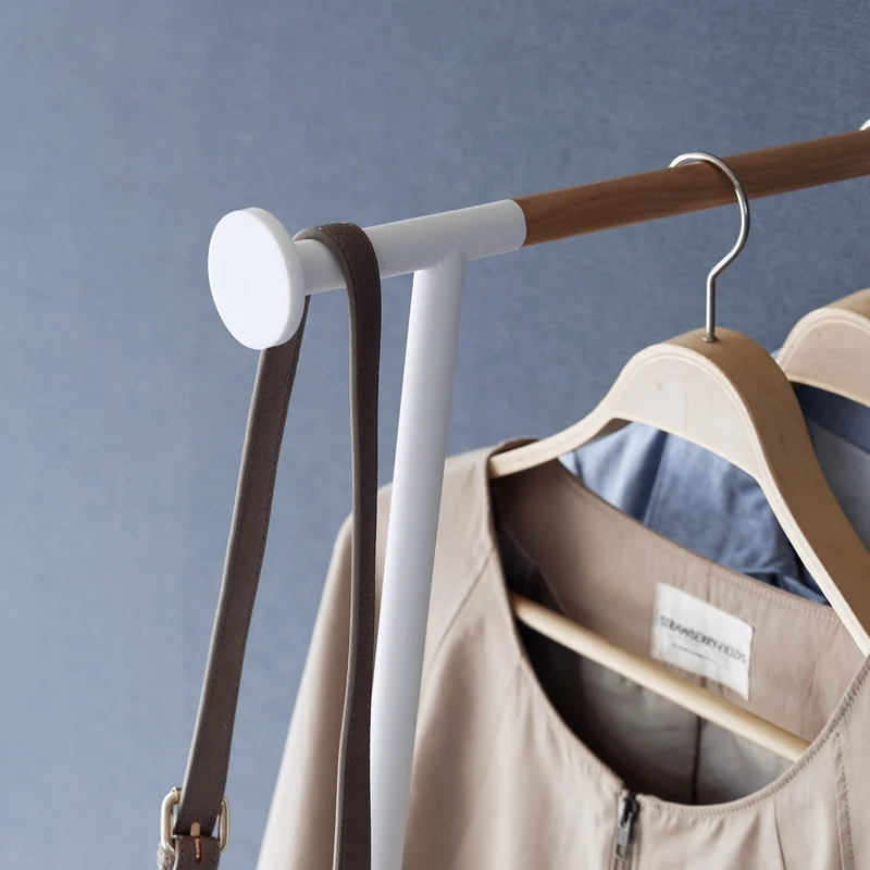 Leaning Steam Ironing Coat Rack