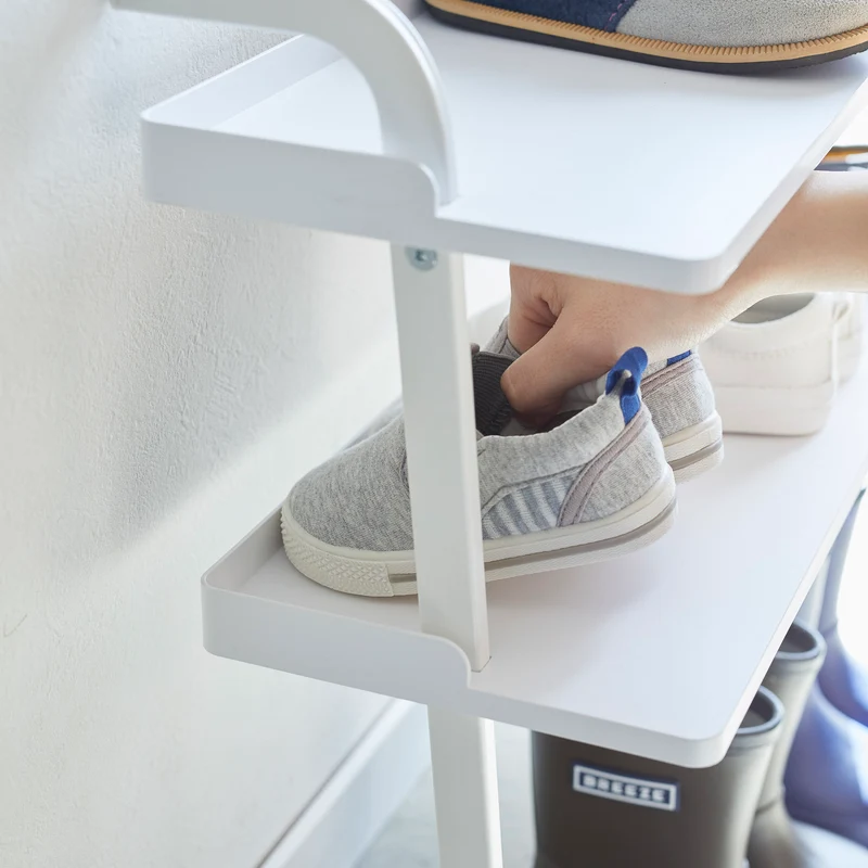 Kids Leaning Shoe Rack