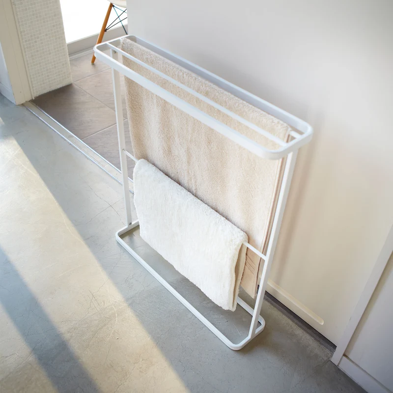 Bath Towel Hanger