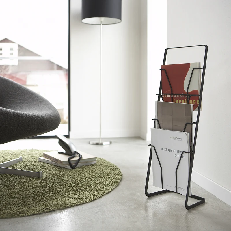 Magazine Rack with 4 Pockets