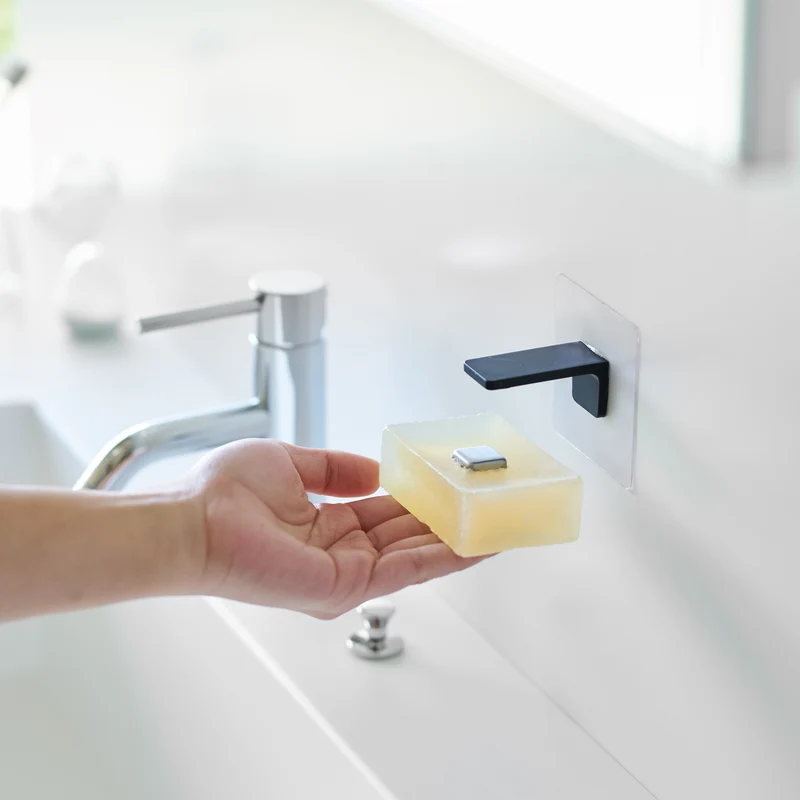 Film Hook Self-Adhesive Soap Holder with Magnet